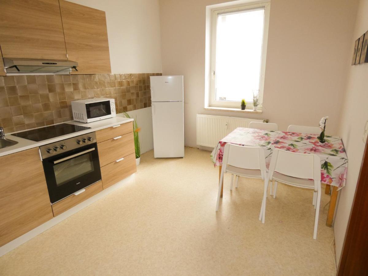 Sunnyhome Monteurwohnungen Und Apartments In Schwandorf Exteriör bild