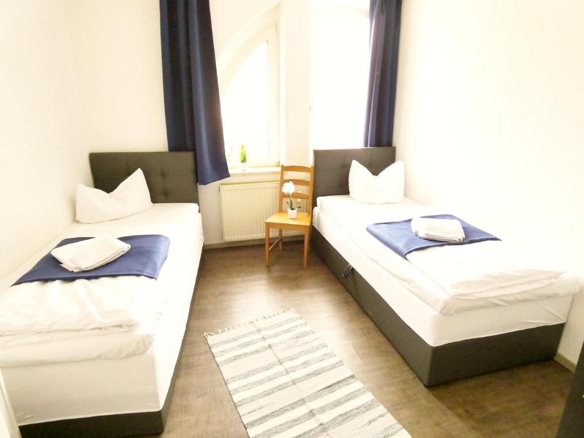 Sunnyhome Monteurwohnungen Und Apartments In Schwandorf Exteriör bild