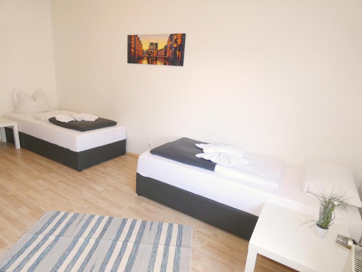Sunnyhome Monteurwohnungen Und Apartments In Schwandorf Exteriör bild