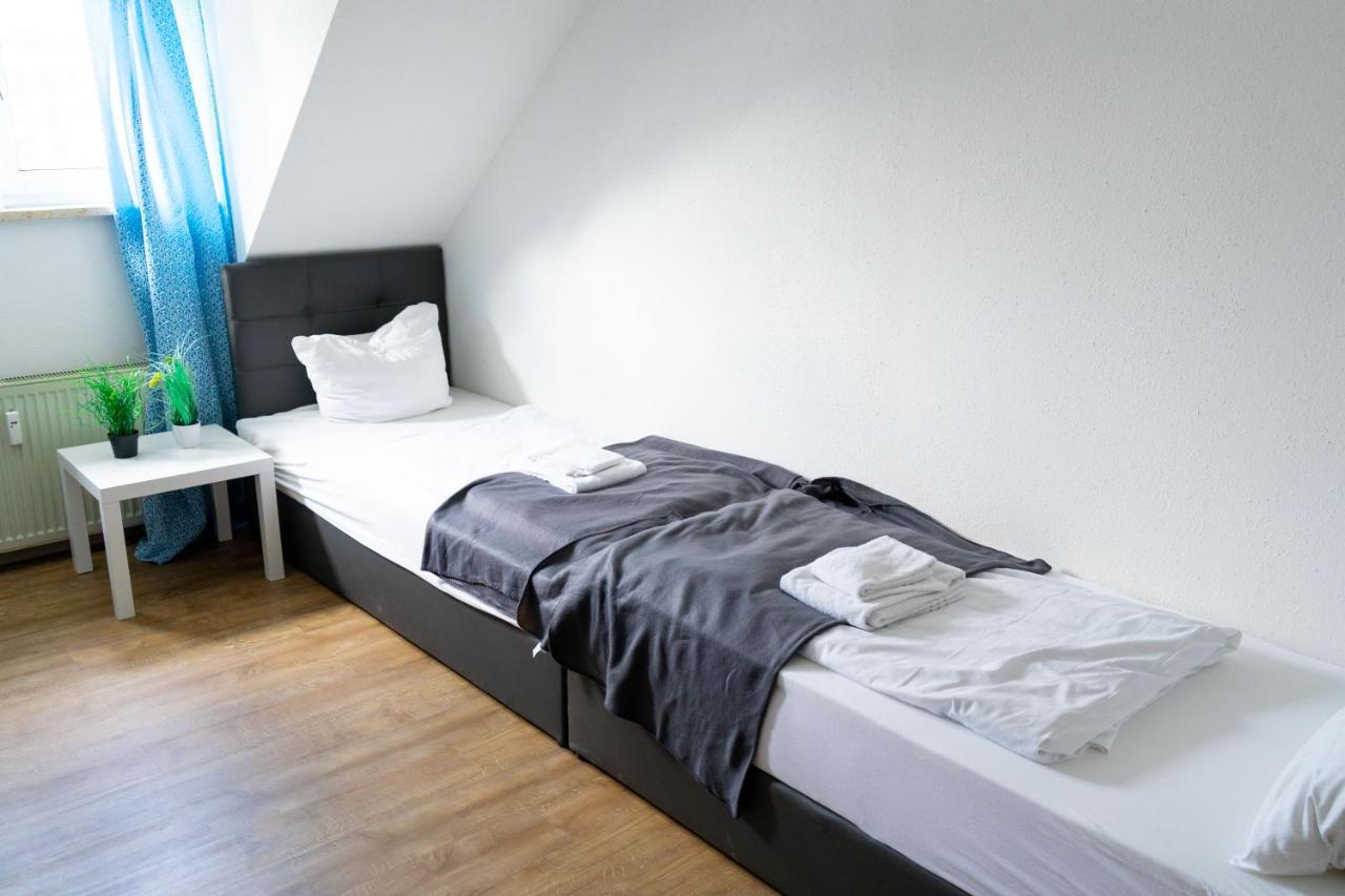 Sunnyhome Monteurwohnungen Und Apartments In Schwandorf Exteriör bild